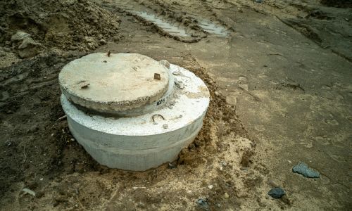 how does a septic tank work